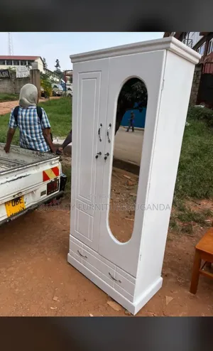 White Wodrobe