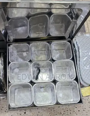 Commercial Food Warmer With 9 Cubed Inserts