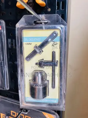Drill Chuck With Key 13mm