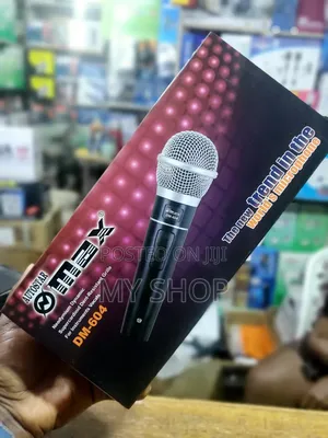 Vocal Microphone Omax