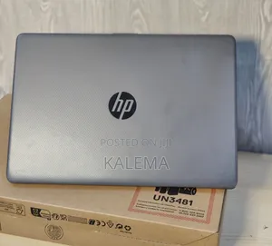 Laptop HP 250 G8 8GB Intel Core I7 HDD+SSD 256GB