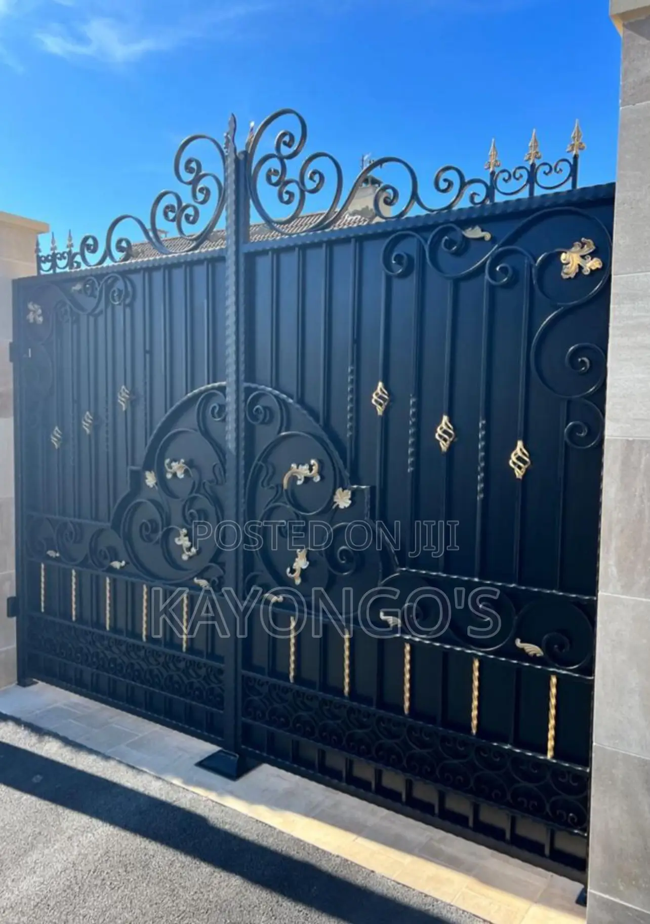Sliding Stronged Gates