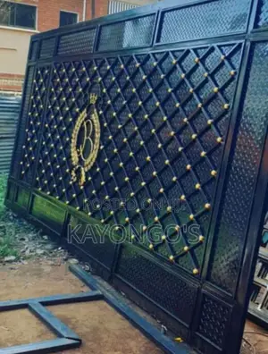 Sliding Stronged Gates
