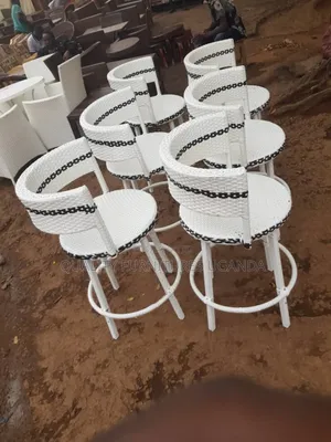 Bar Stools in White Colour