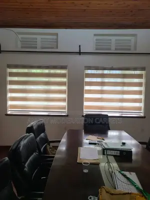2 Lawyer Zerber Blind Curtains