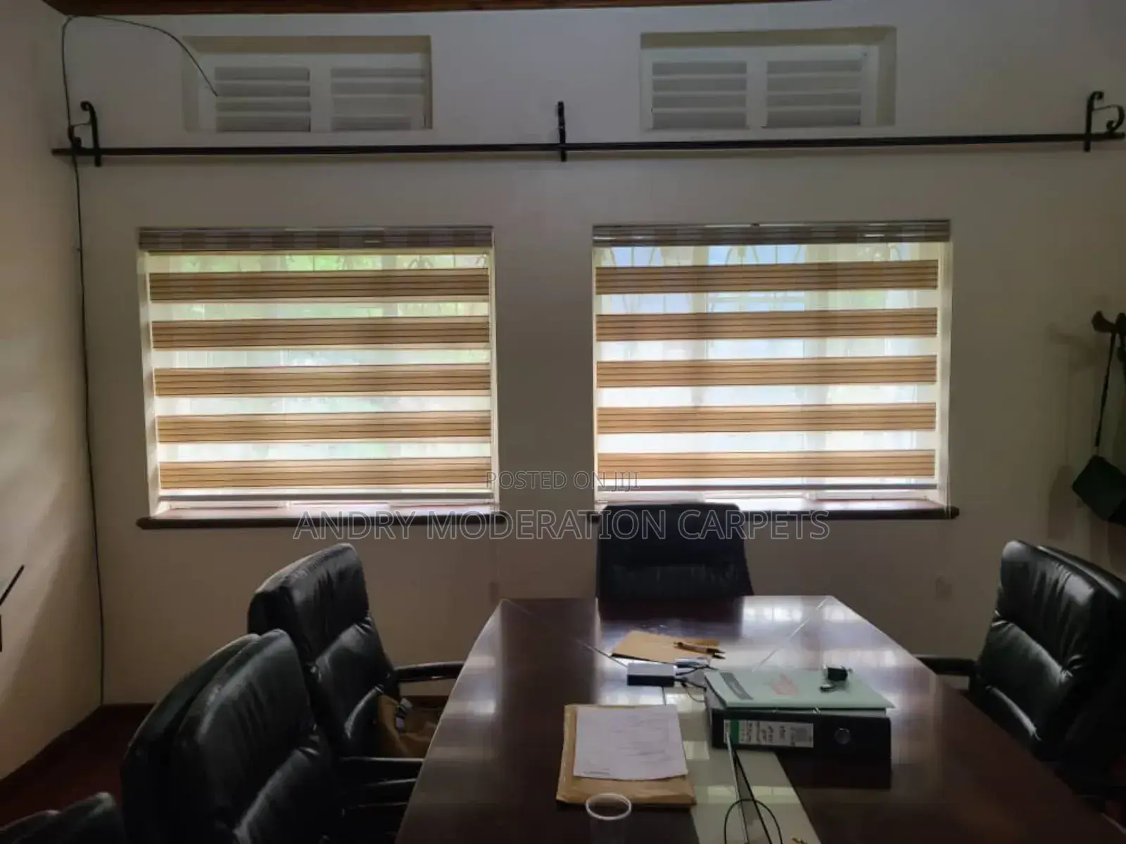 2 Lawyer Zerber Blind Curtains