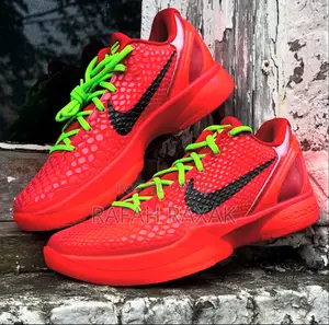 Original Nike Kobe 6 Protro “Reverse Grinch” Basketball Shoe