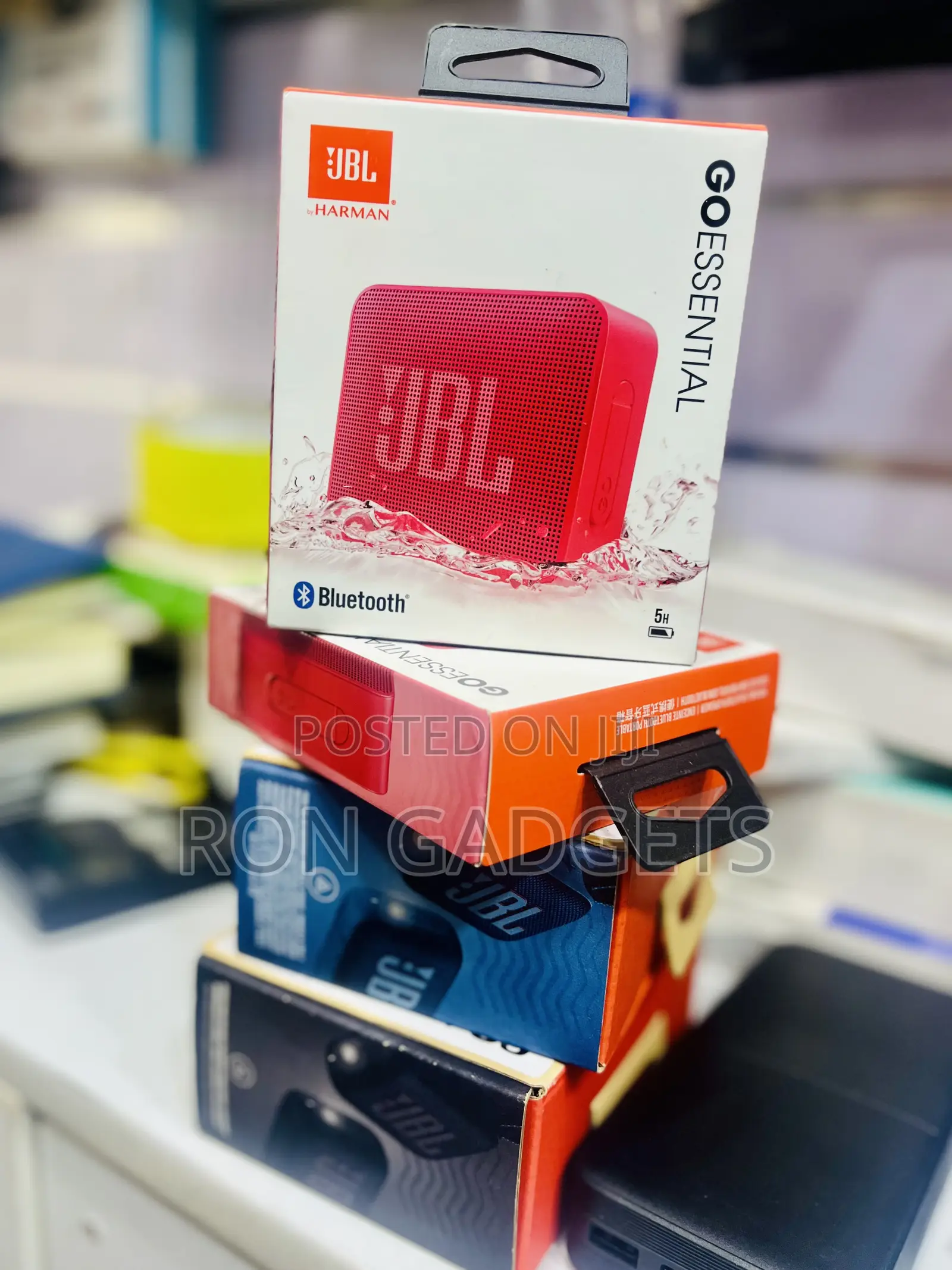 JBL Essential Speaker