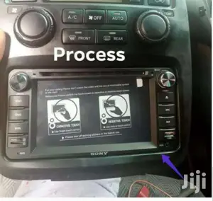 Toyota Kluger Car Radio