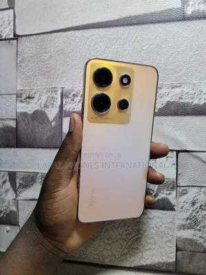 Infinix Note 30 256 GB Gold
