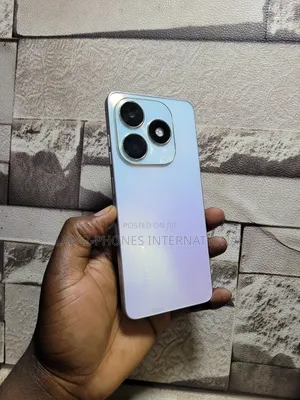 Tecno Spark 20 256 GB White