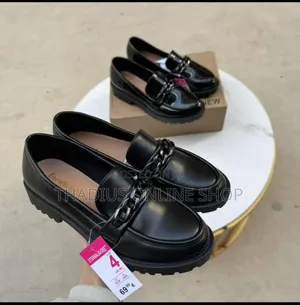 Classic Vintage Girls Shoes