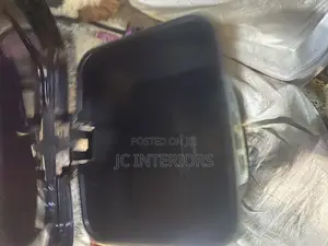 Plastic Dust Bin