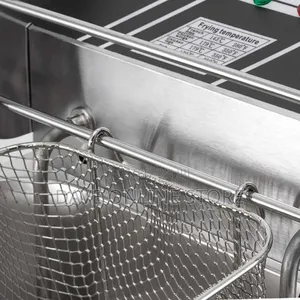 RAF Thickened Stainless Steel Big Capacity 5.5L Deep Fryer