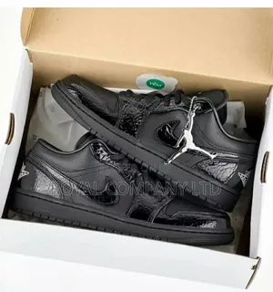 Air Jordan 1 SE Black Colour