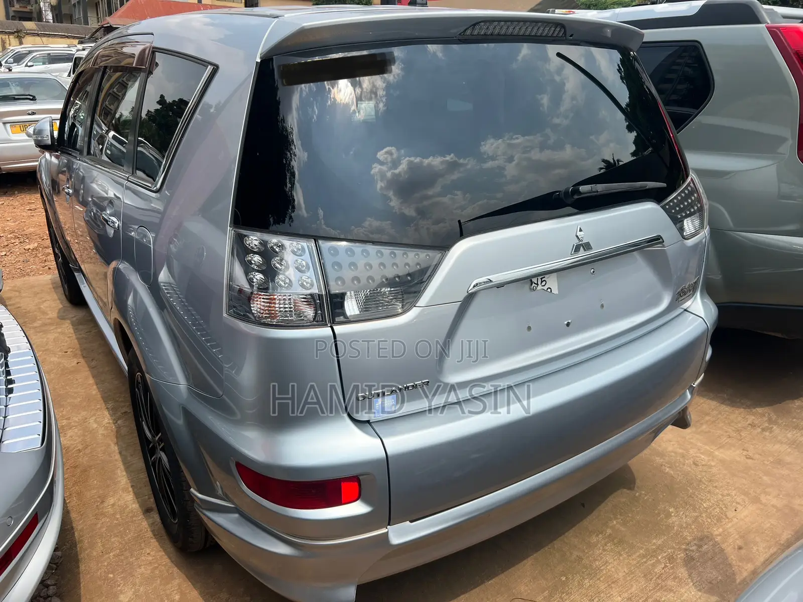 Mitsubishi Outlander 2012 Silver