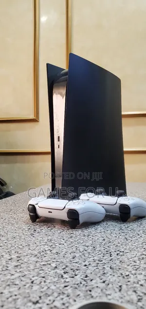 Ps5 Digital Edition With One Pad.,