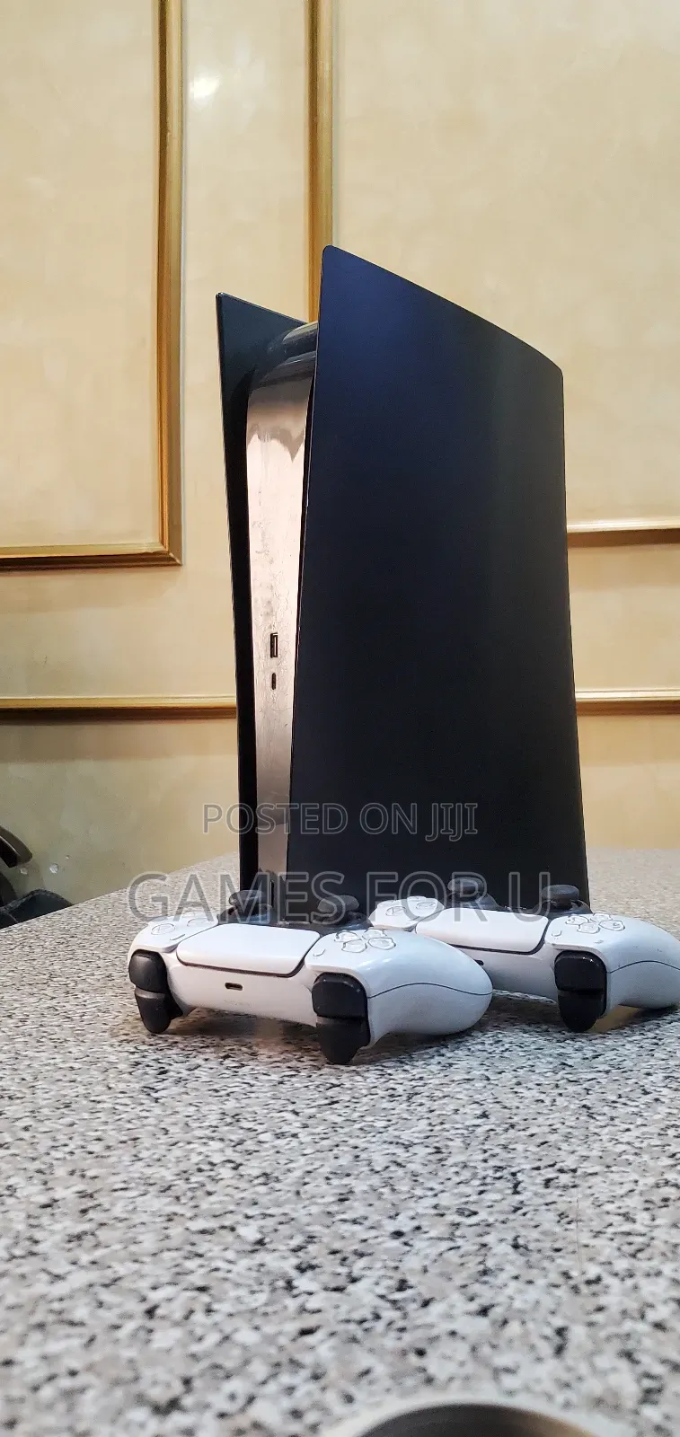 Ps5 Digital Edition With One Pad.,