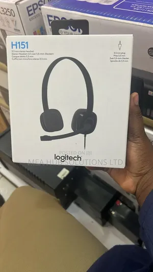 H151 Logitech Headsets