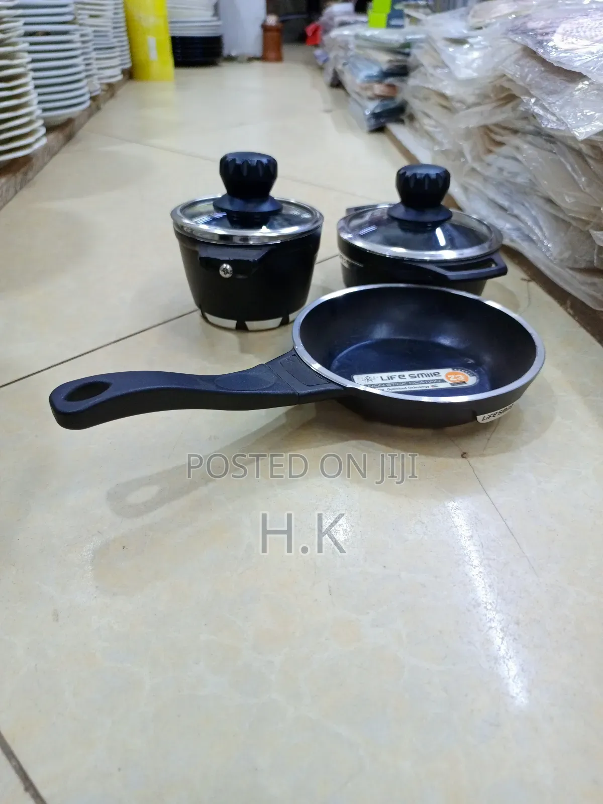Life Smile Cookware Set