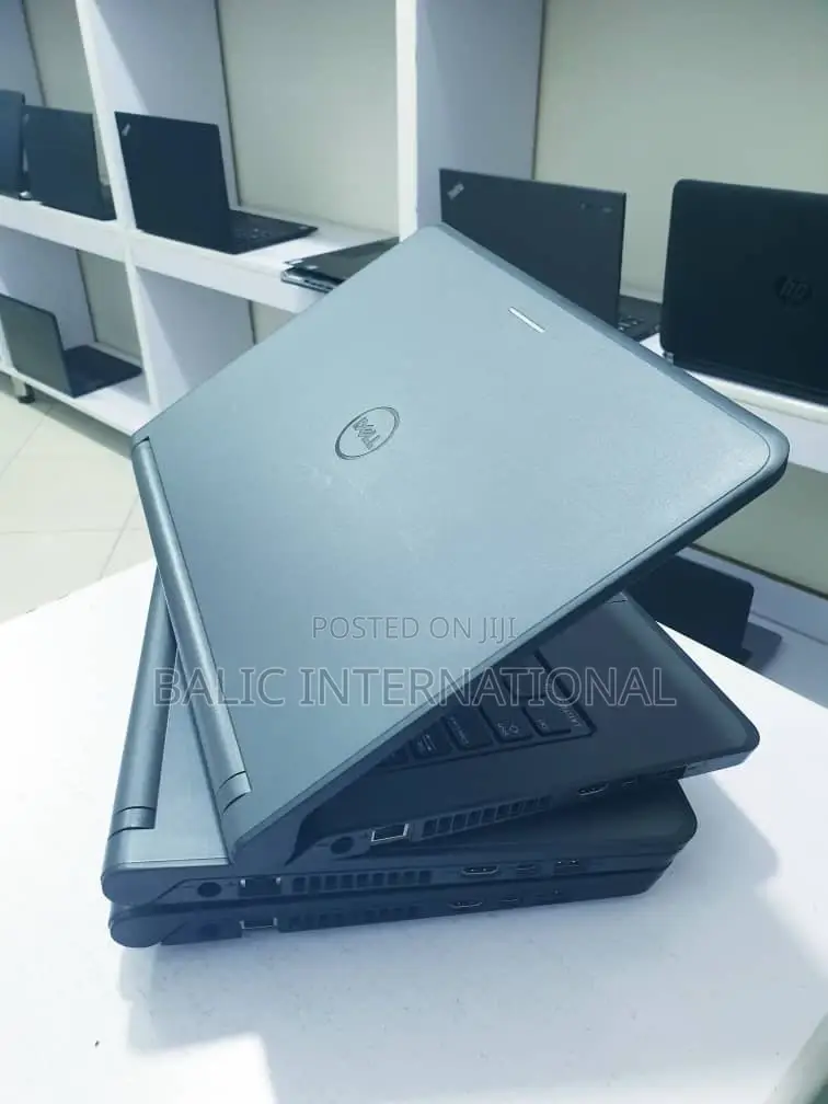 Laptop Dell Latitude 13 3340 8GB Intel Core I5 HDD 500GB