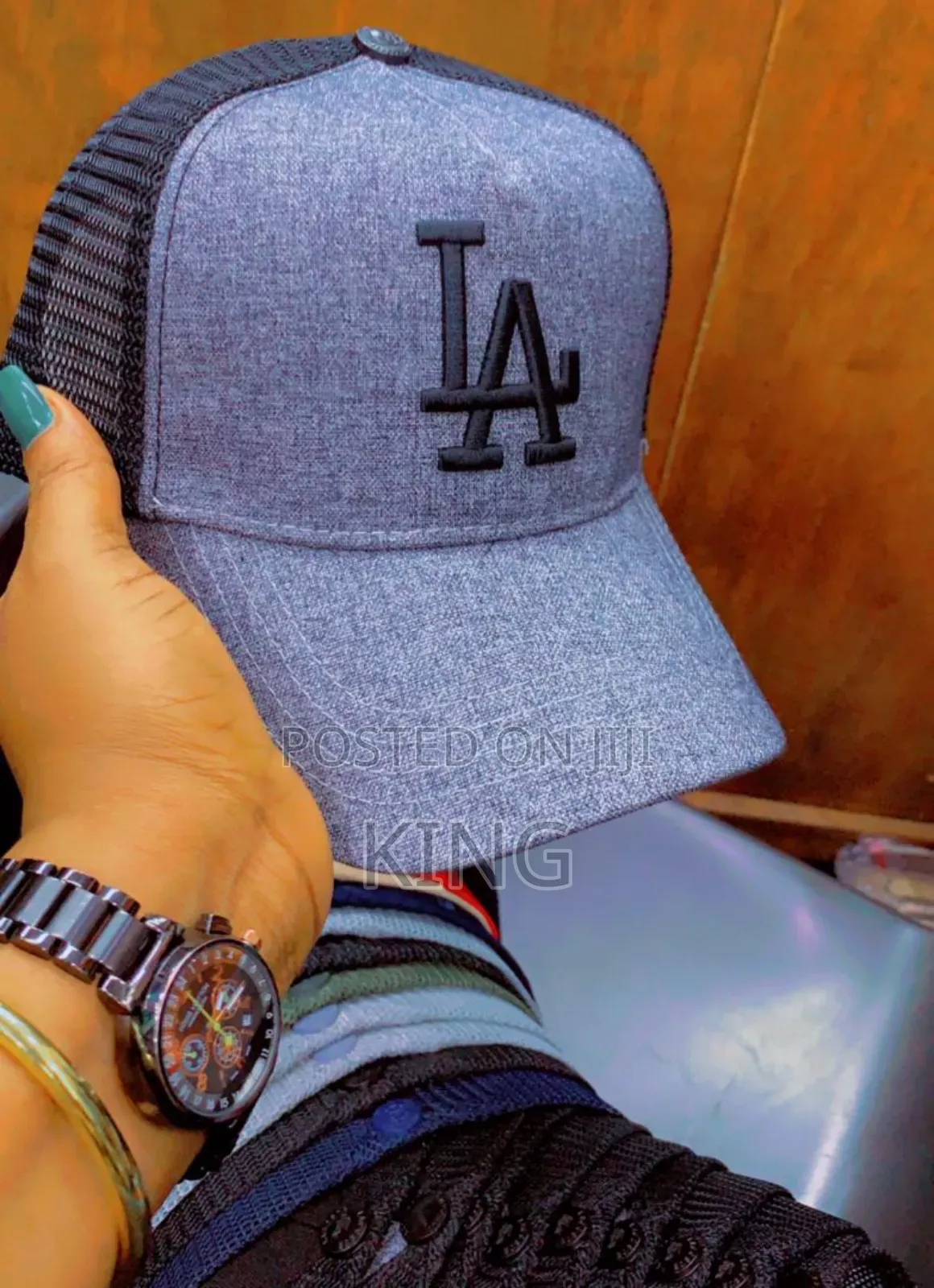 Louis Alpha Grey Caps