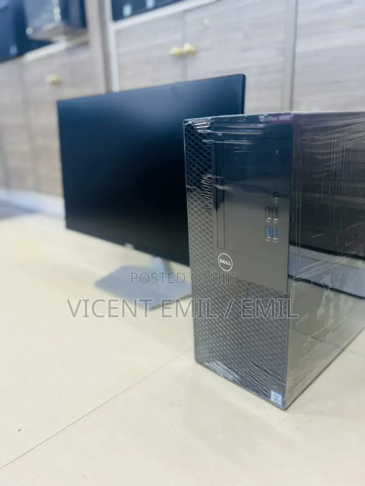 Desktop Computer Dell 8GB Intel Core I5 HDD+SSD 500GB