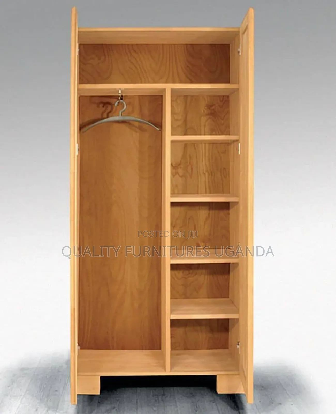 Luxurious Open Wodrobe