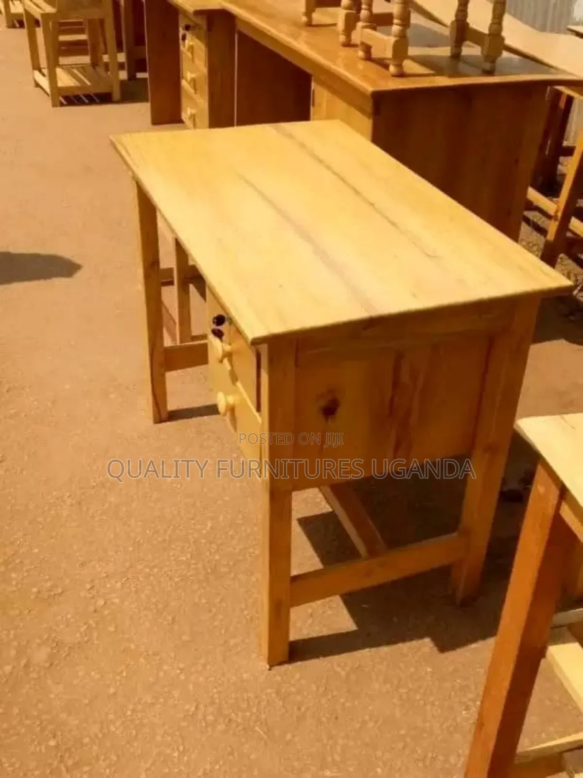 Office Table in Pure Musambya