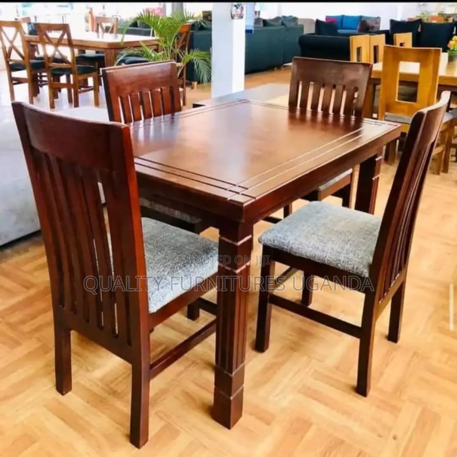 Dinning Table/4 Seats/Musambya Wood