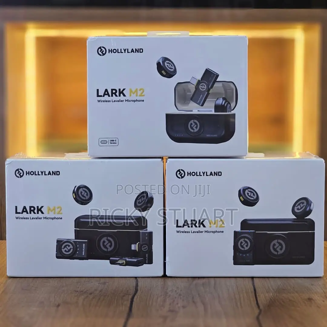 Hollyland Lark M2 Button Wireless Microphone(Camera Phones)