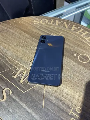 Samsung Galaxy A06 128 GB Black
