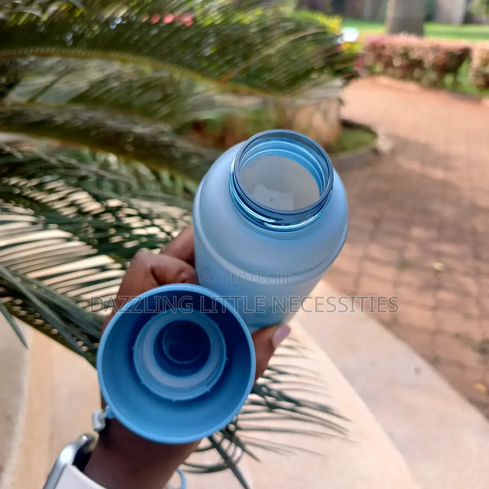 Sapphire Water/Juice Bottle - 600mls (Blue)