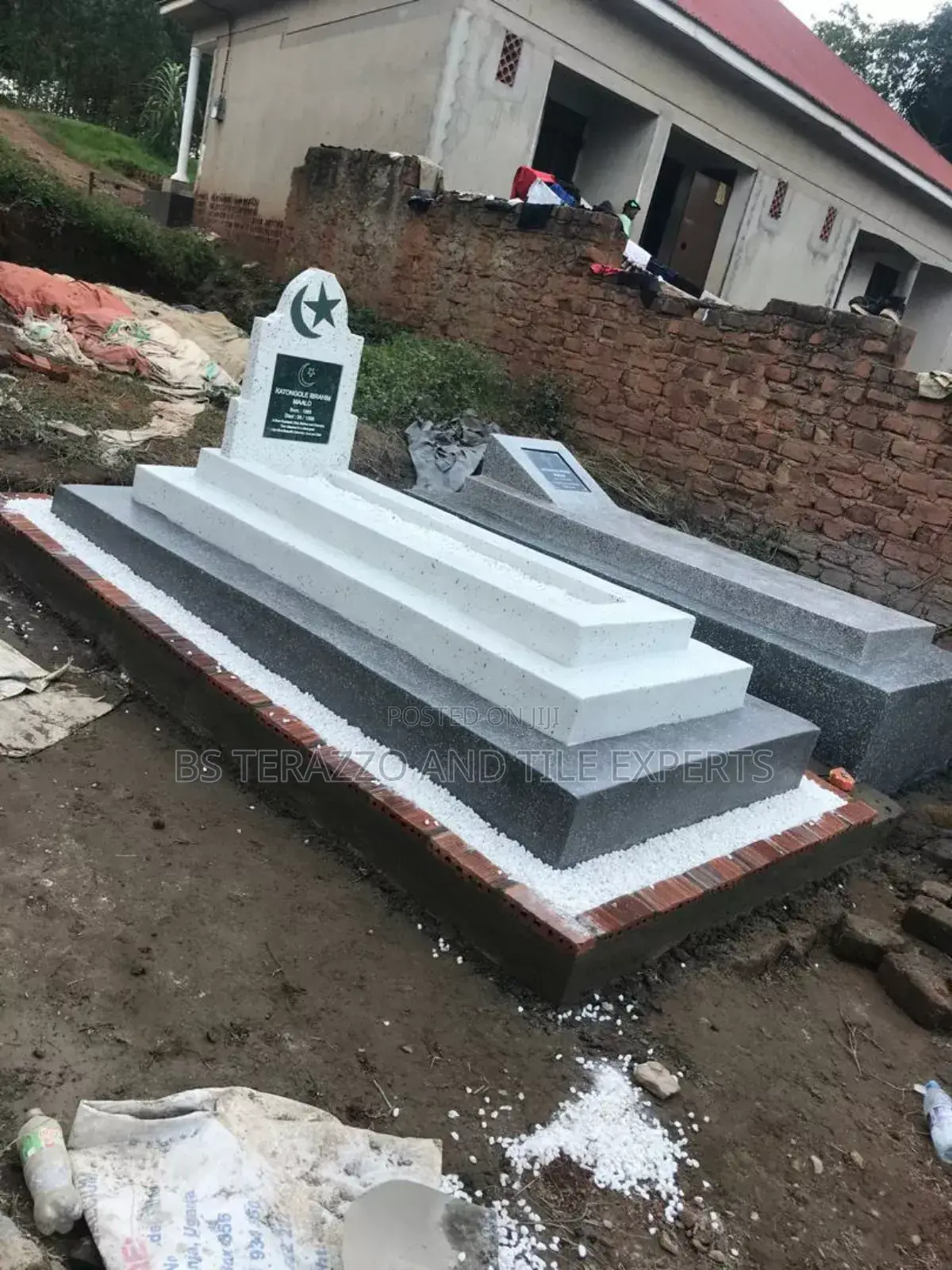 Islamic Grave Construction