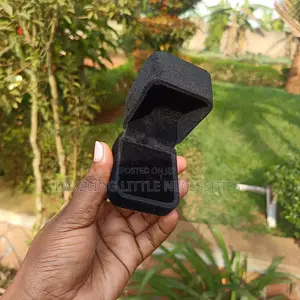 Raven Engagement/Wedding Ring Box - Velvet Black