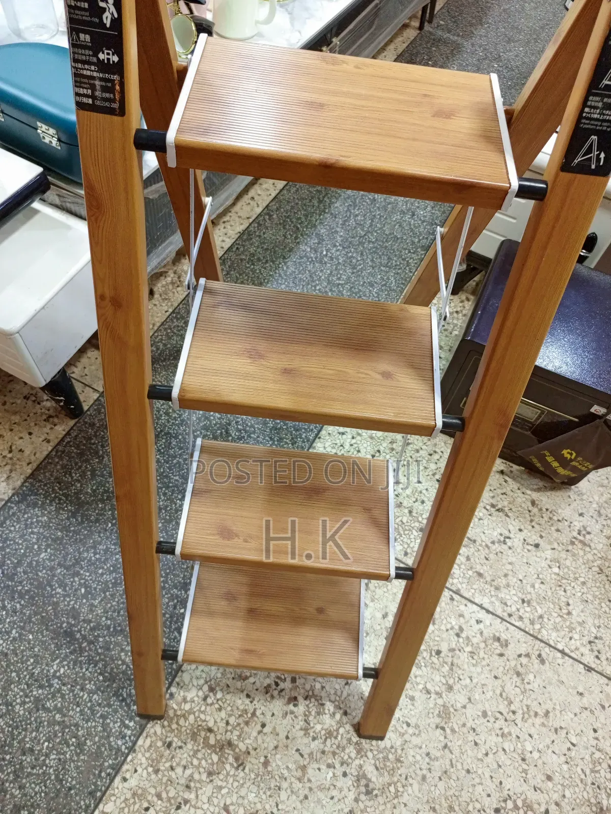 4-Step Folding Aluminum Step Ladder.