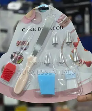 Simple Cake Decorating Kit