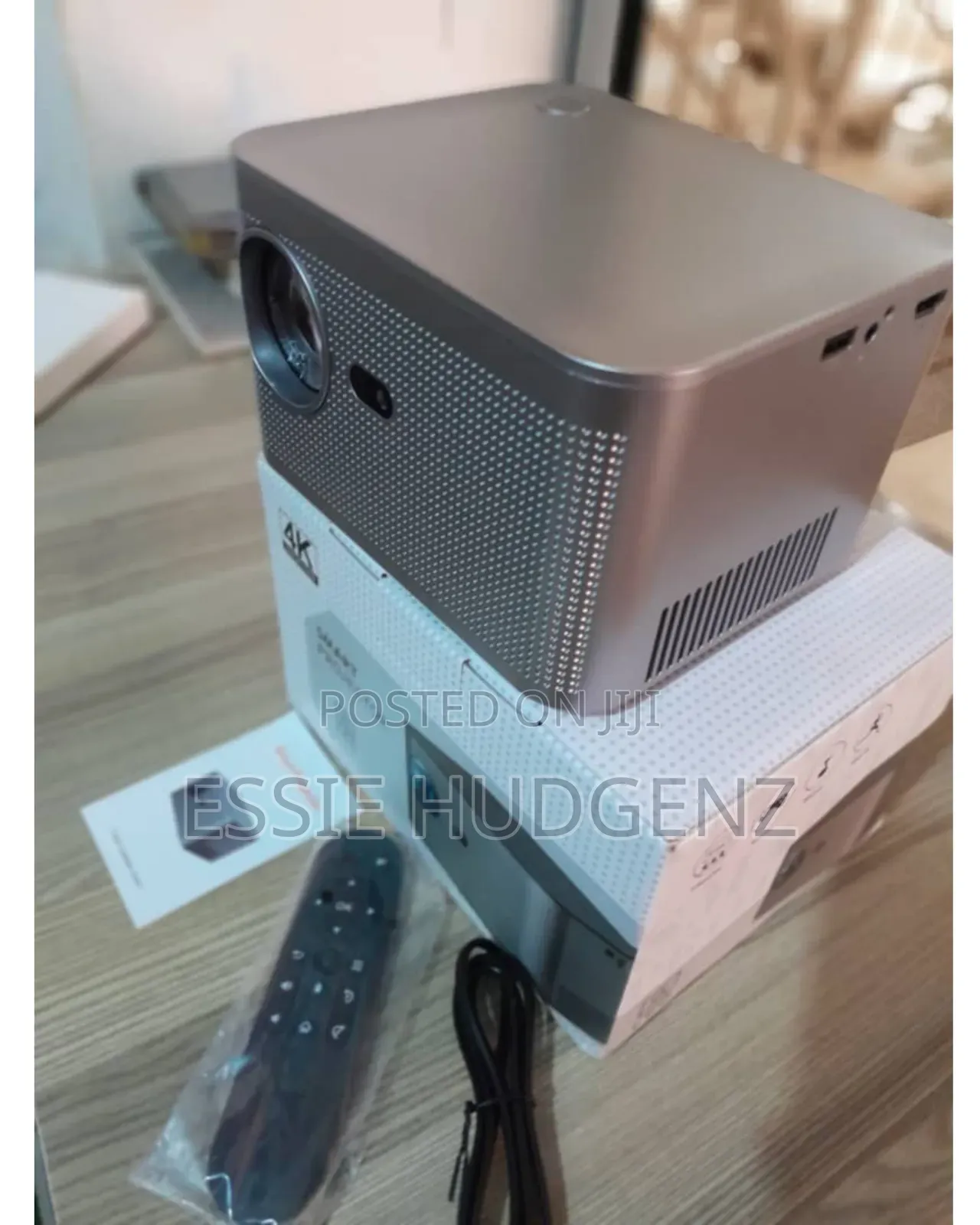 Smart Android Cinema Projector