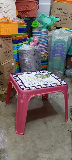 Kids Table