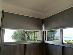 Blackout Horizontal Window Blinds Better for Kitchen