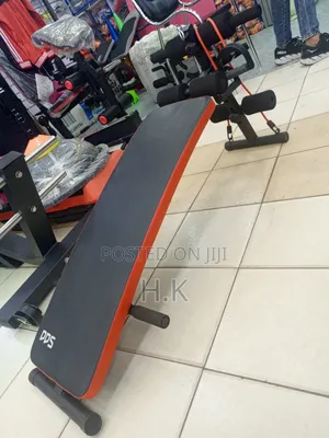 Domyos 500 Folding Incline Weight Bench.