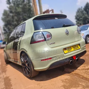 Volkswagen Golf GTI 2009 Green