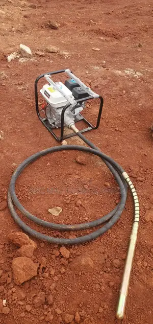 Honda Concrete Vibrator And Poker