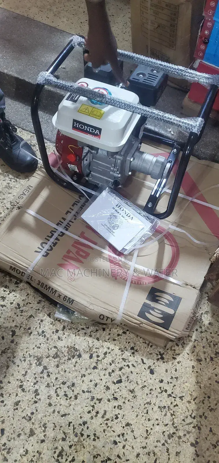 Honda Concrete Vibrator And Poker