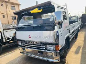 Canter Big Head Truck