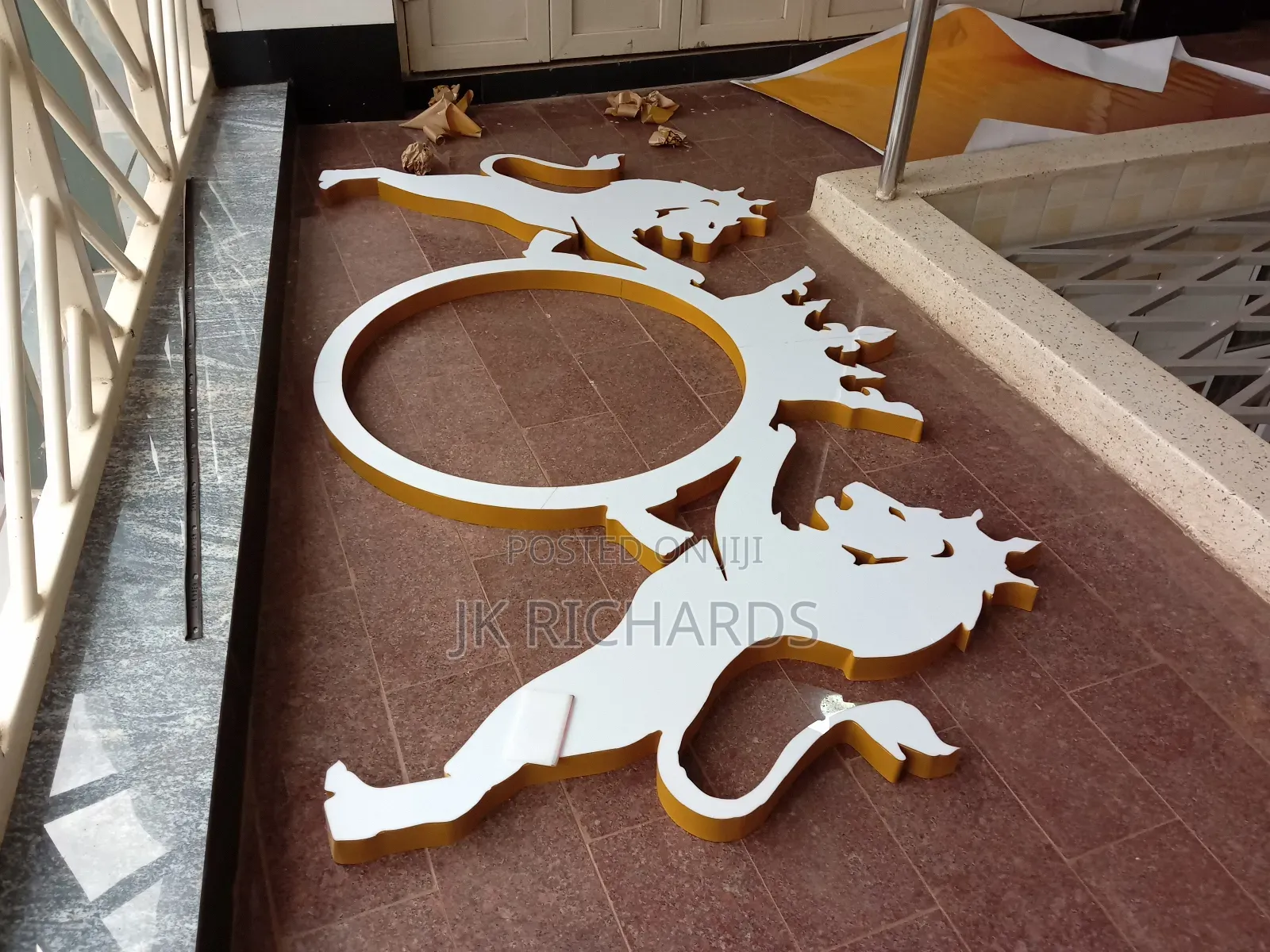 3d and 2d Light and Metal Signposts