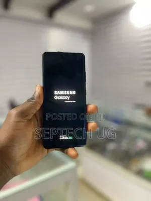 New Samsung Galaxy S21 Ultra 5G 128 GB Black