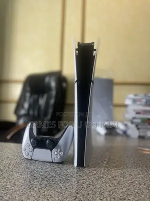 Ps5 Slim With a Pad