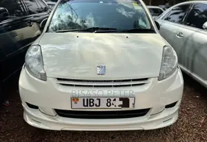 Toyota Passo 1.0 AWD 2006 White
