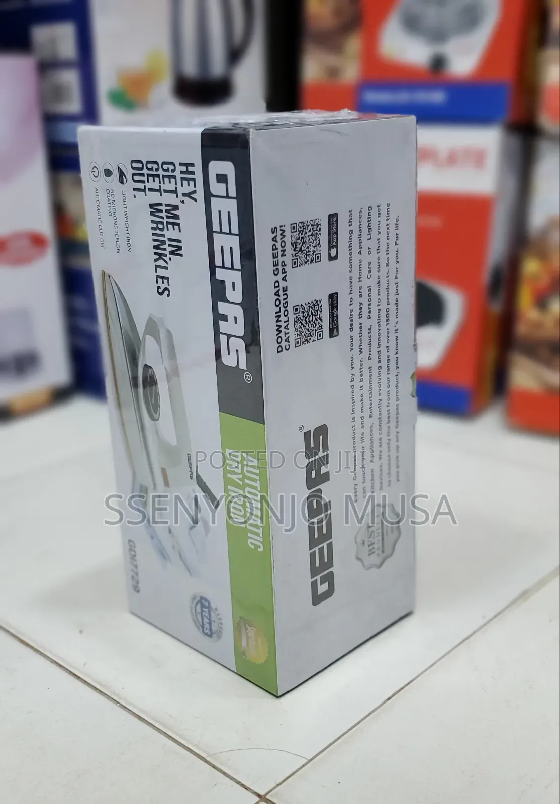 Geepas Automatic Dry Iron Gd17729 - 1000-1200w, 60 Microns -
